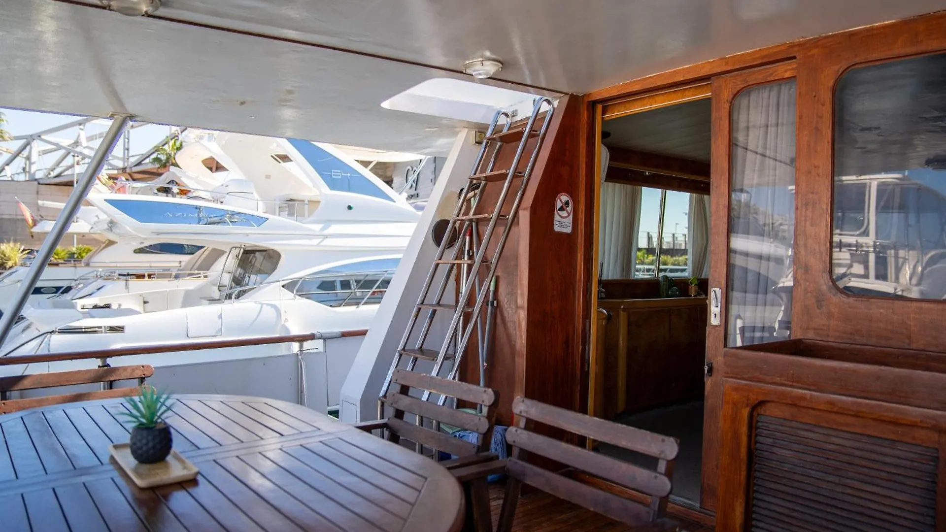 Boat Aloha Hotel Sant Adria de Besos 0*,  Spain